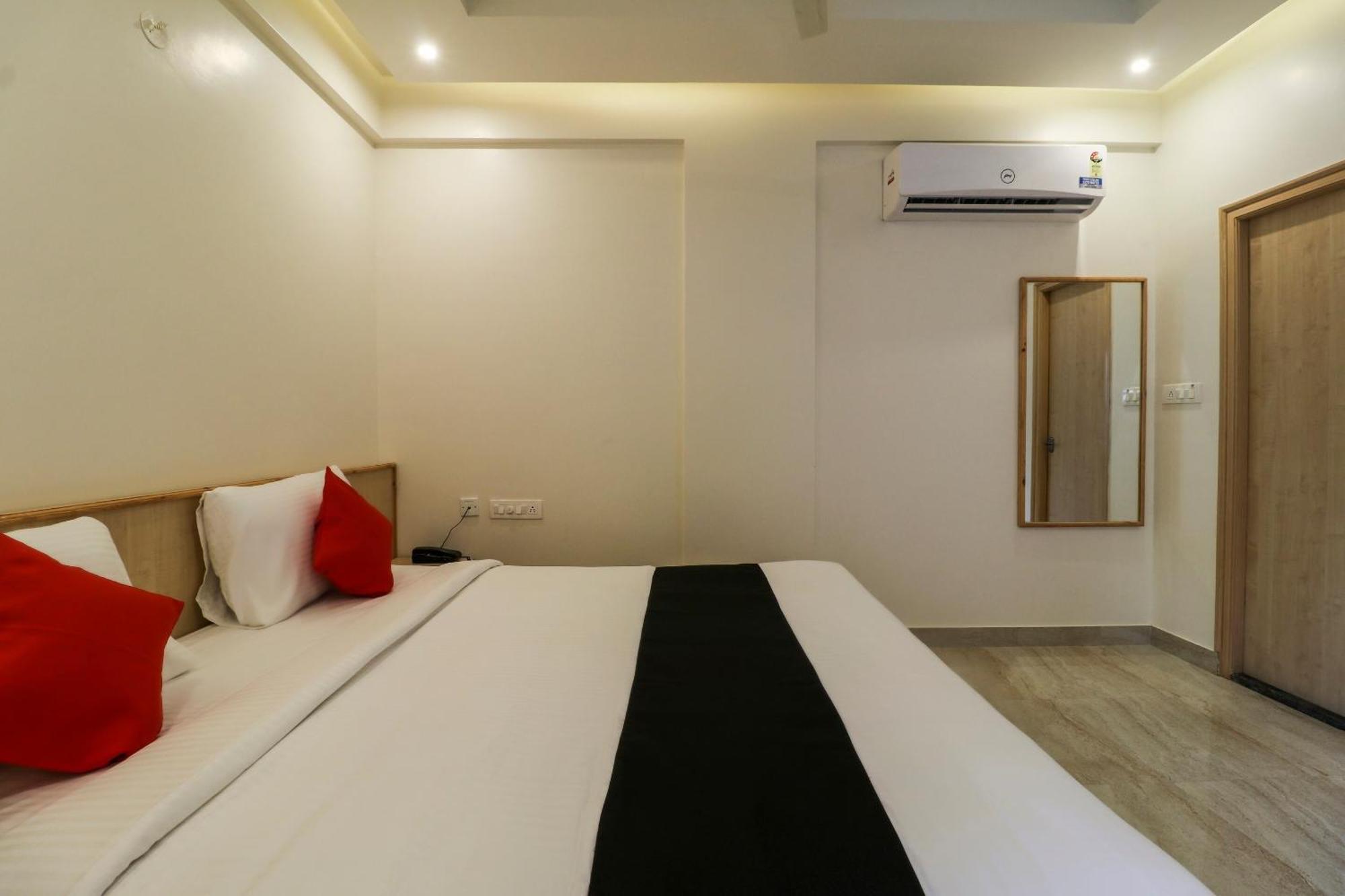 Hotel Collection O Prime Residency Bangalore Exterior foto